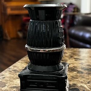 Vintage Avon 1970’s potbellies stove 5 oz decanter